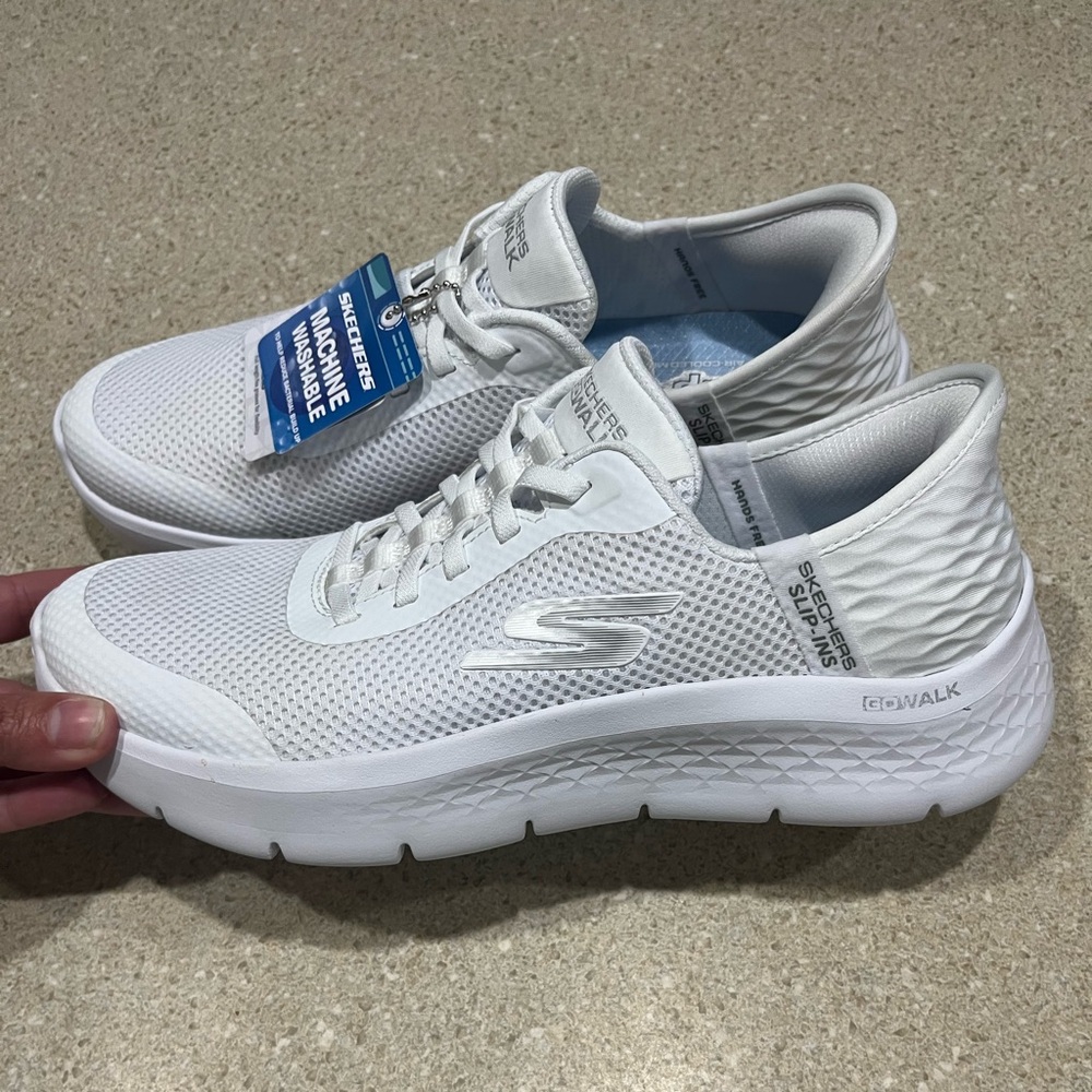 Women’s slip on Skechers